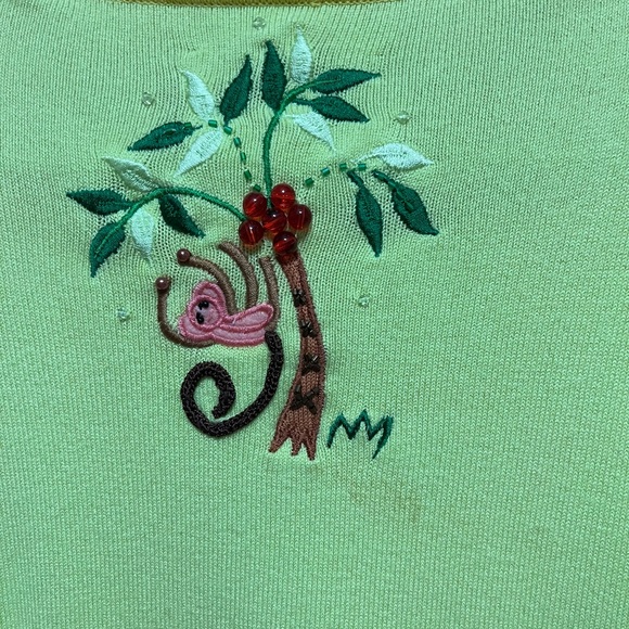 Bereck embellished long sleeve green sweater, size Large, smoke free, bundle - Picture 7 of 7